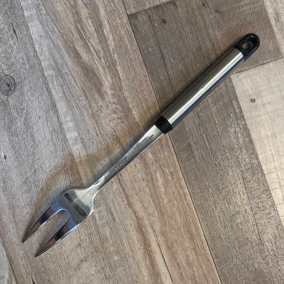 Ultrex Stainless Steel Meat Fork with Black Handle - Picture 9 of 10